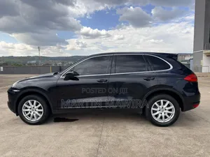 Porsche Cayenne 2014 Black