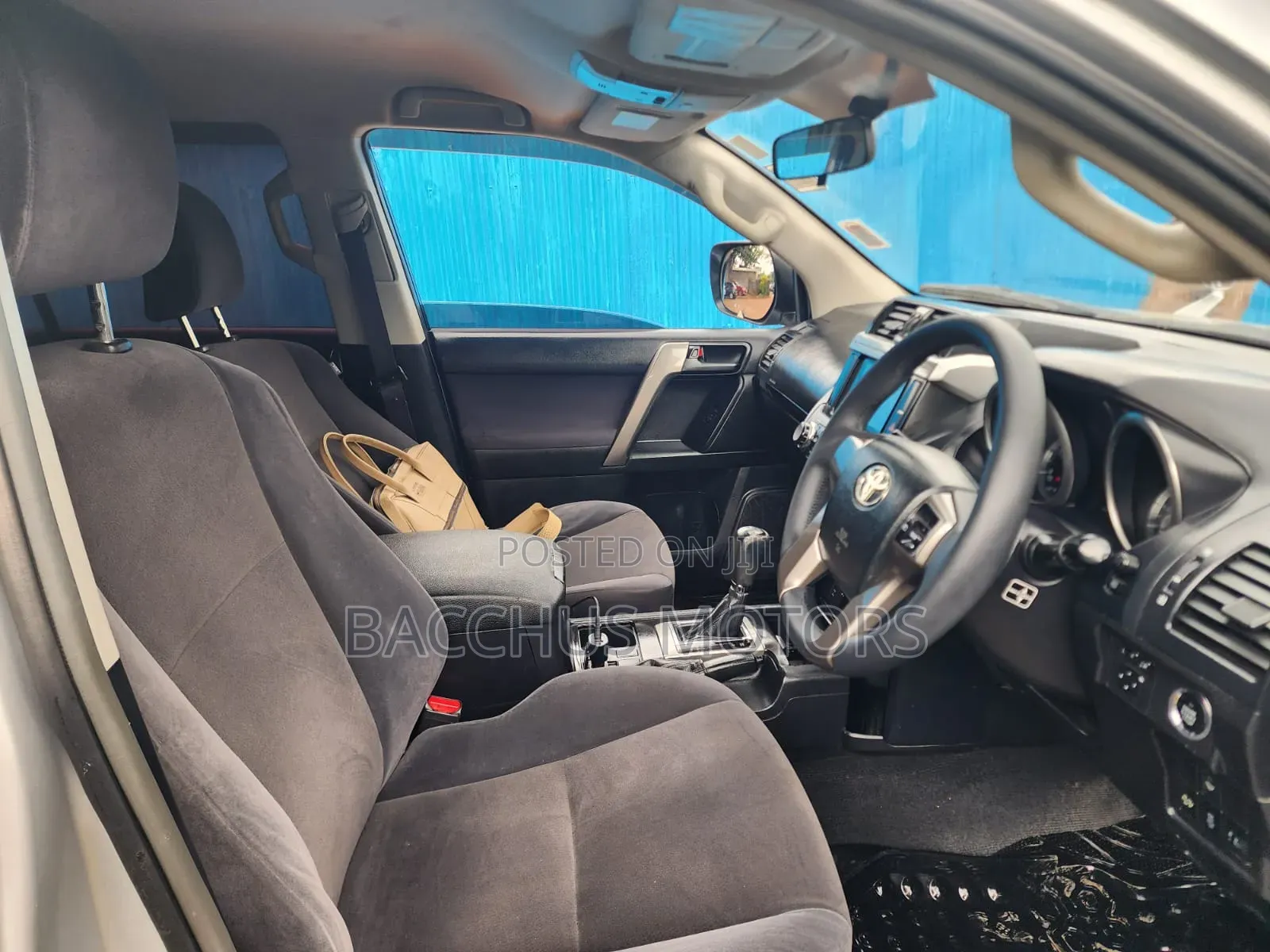 Toyota Land Cruiser Prado 2015 Silver