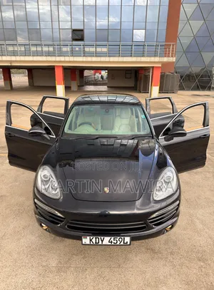 Porsche Cayenne 2014 Black