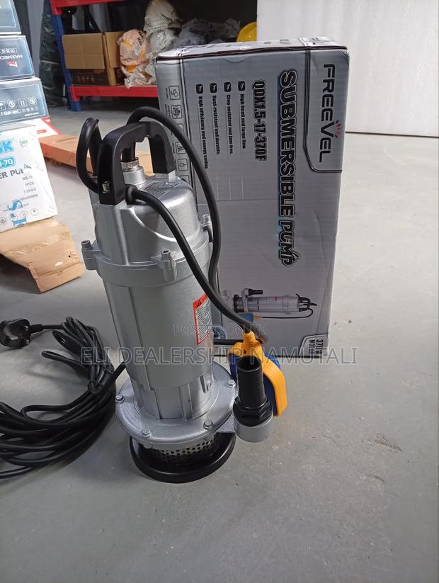 Freevel Water Pump 370w – Efficient Pump for Flood Drainage