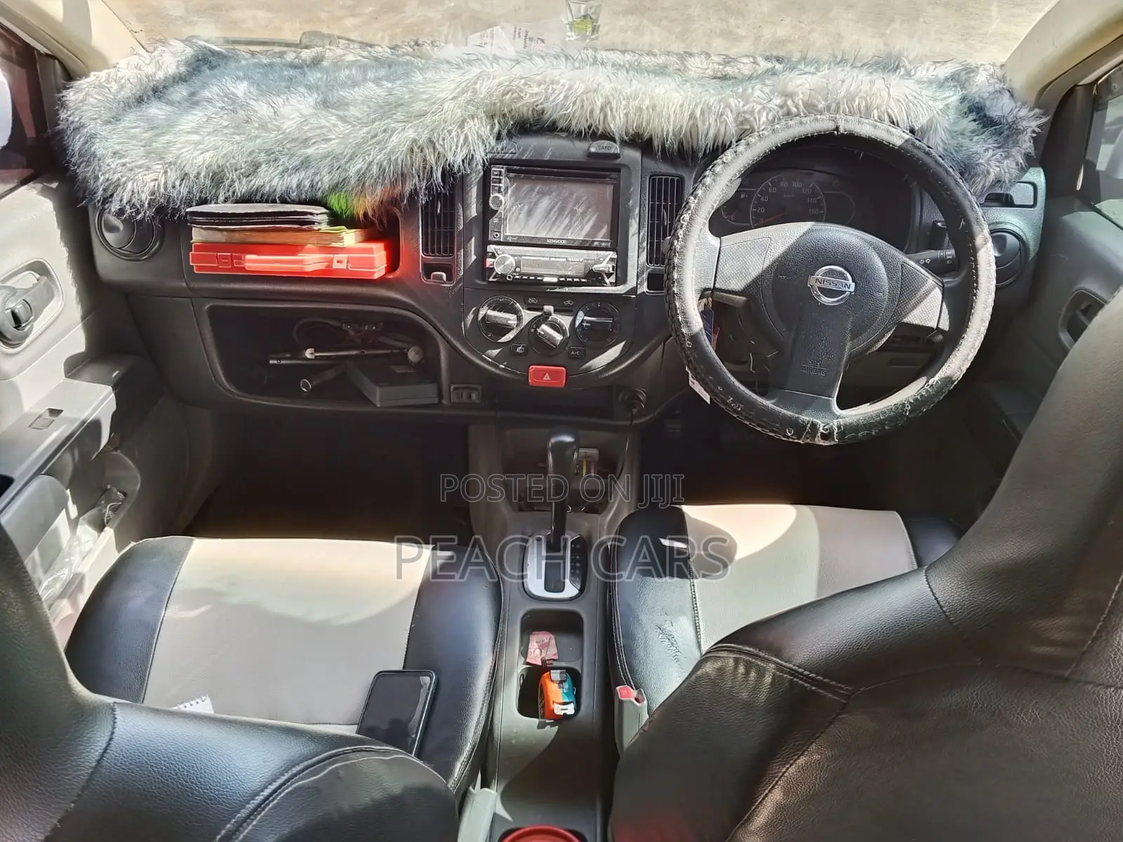 Nissan Advan 2013 White