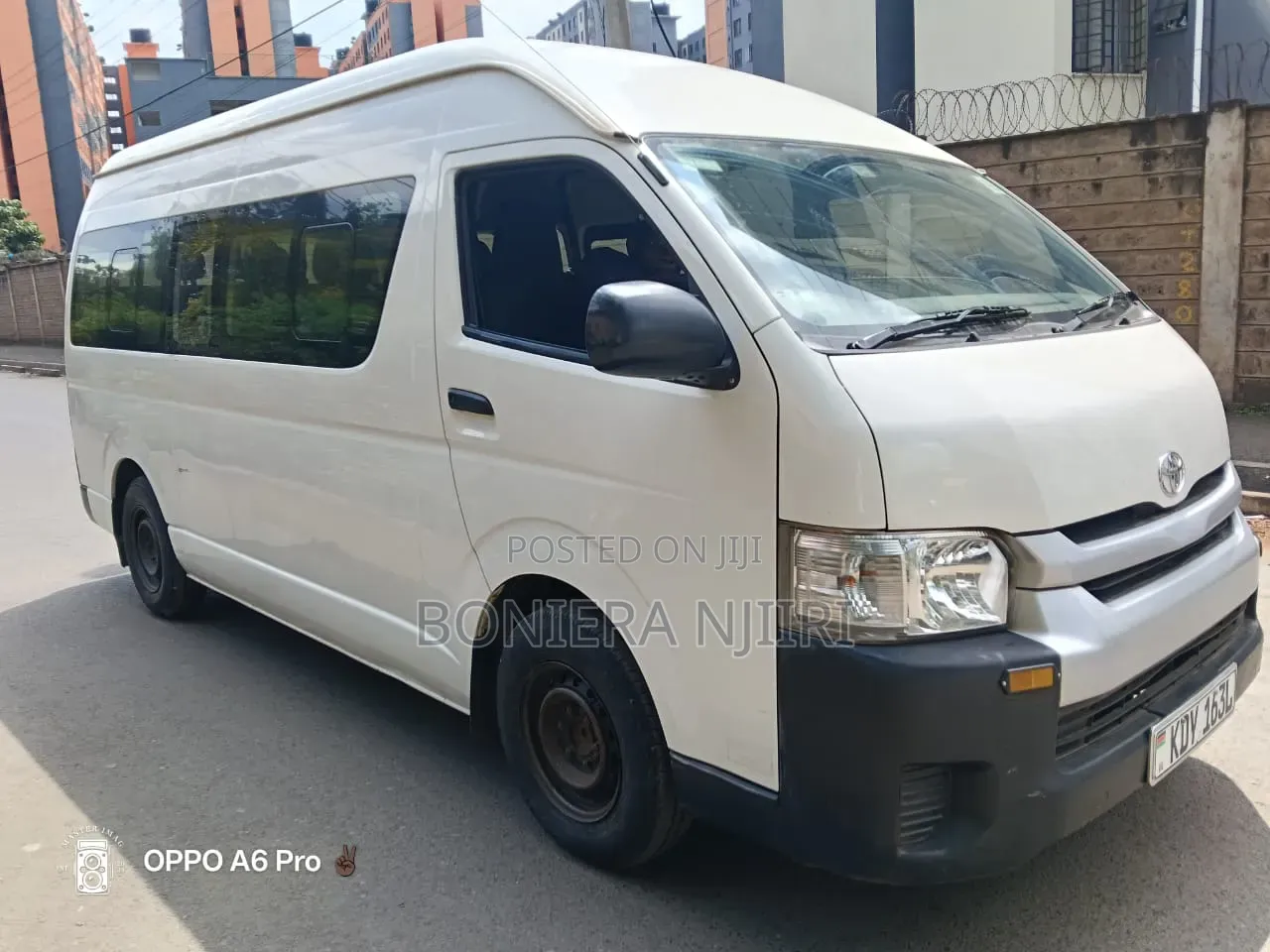 Toyota HiAce 2015 White