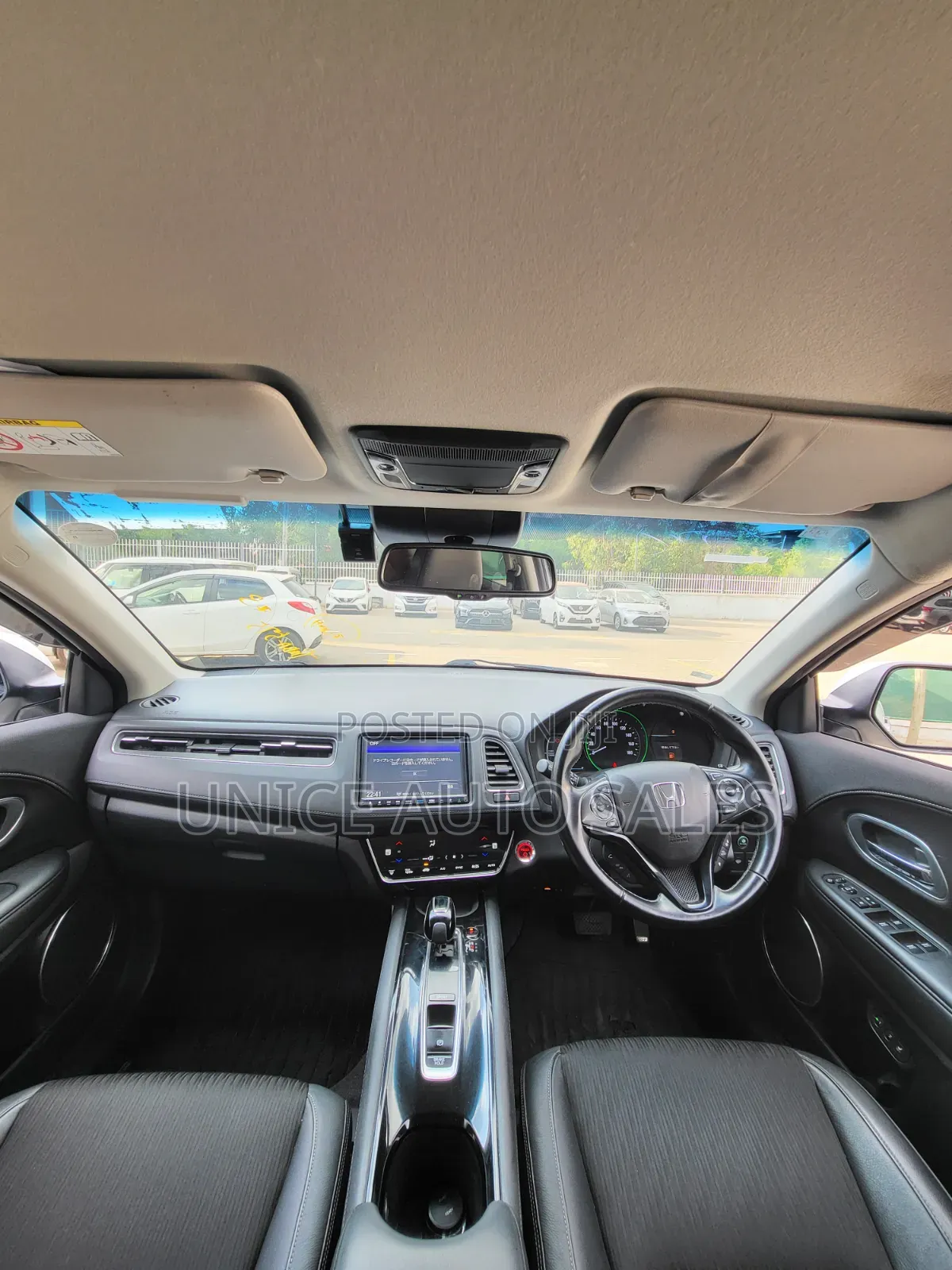 Honda Vezel 2019 White