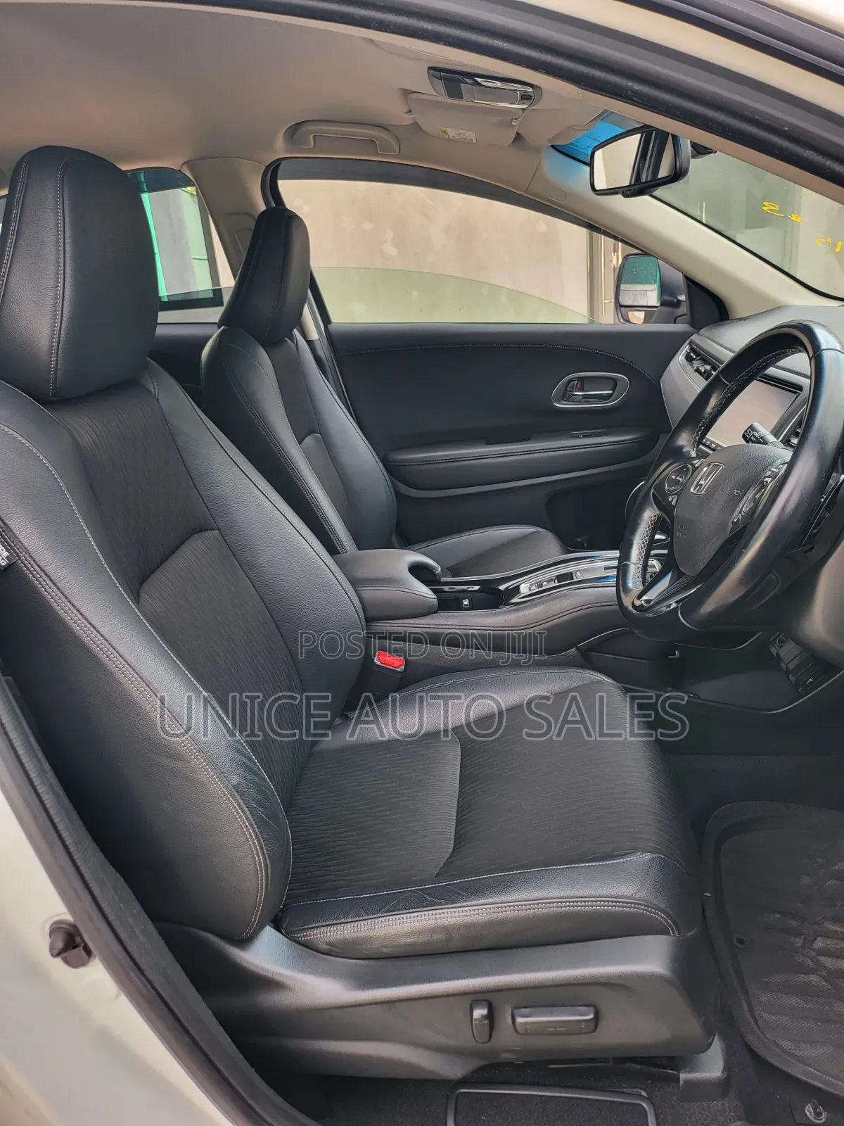 Honda Vezel 2019 White