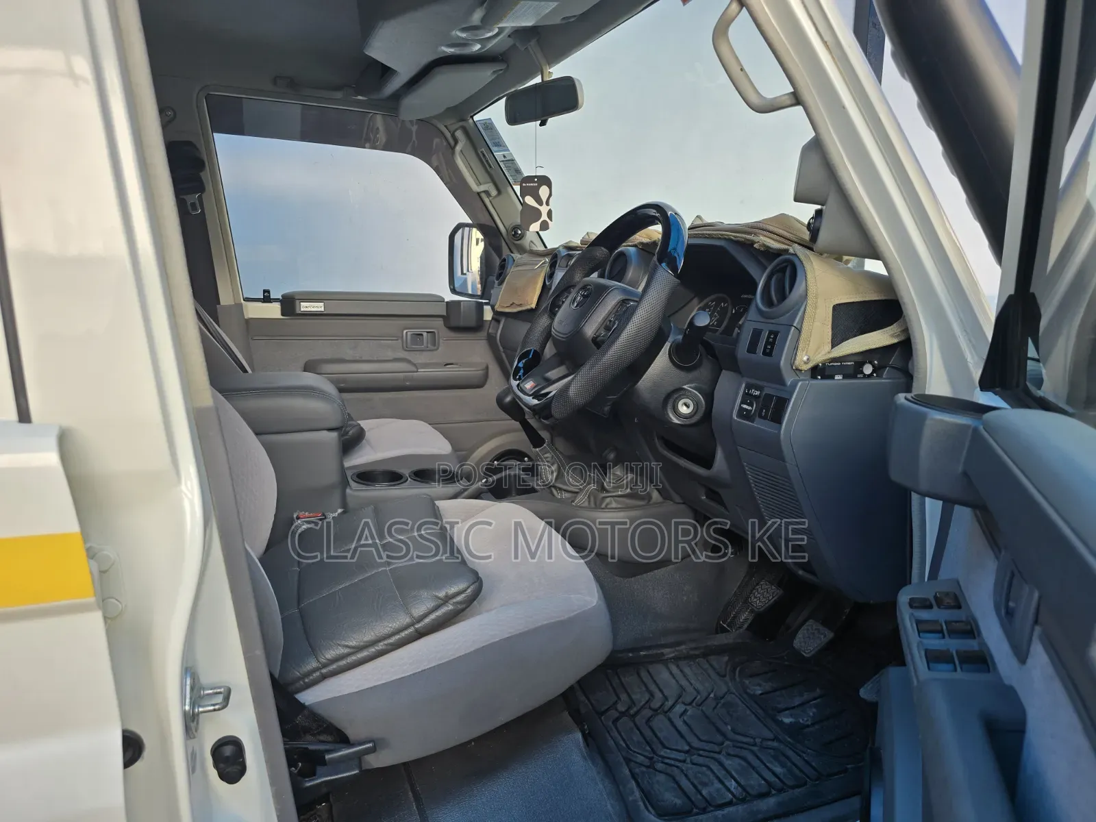Toyota Land Cruiser 2025 Beige