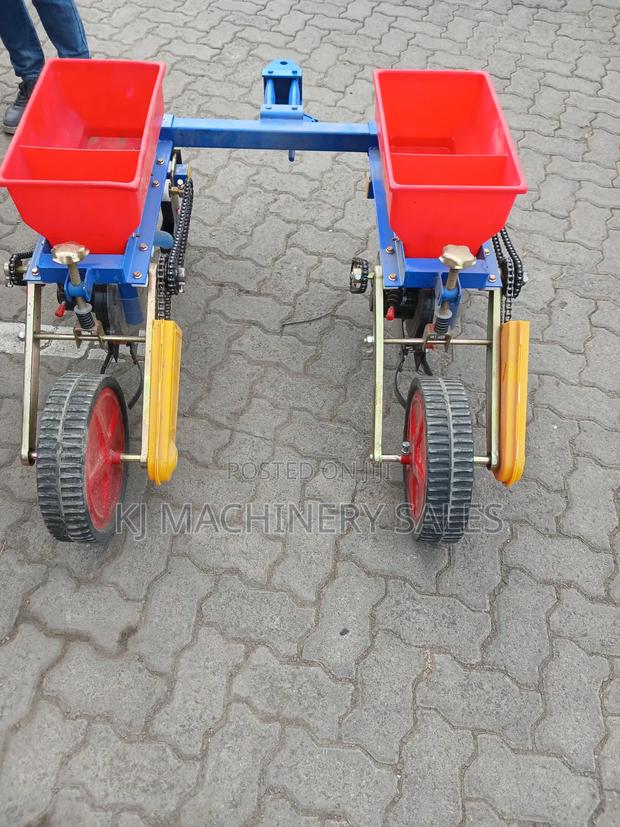 Walkng Tractor Seed Planter - thumbnail 4