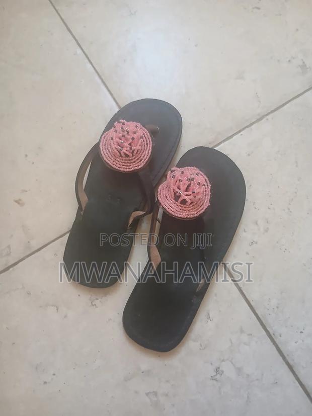 Swahili Shoes for Both Boys and Girls - thumbnail 2
