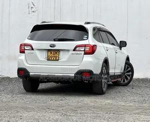 Subaru Outback 2.5i AWD 2017 White