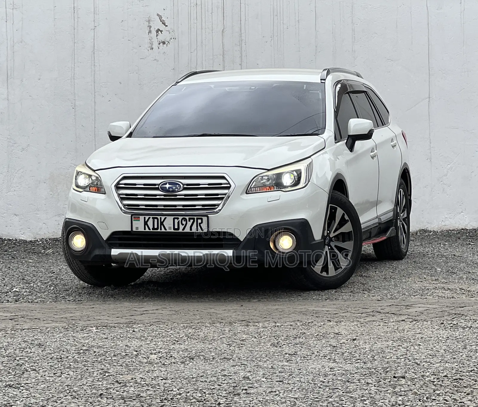 Subaru Outback 2.5i AWD 2017 White