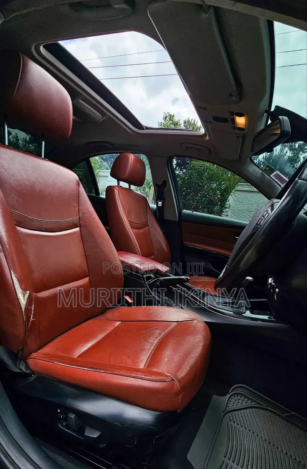 BMW 318i 2011 Blue