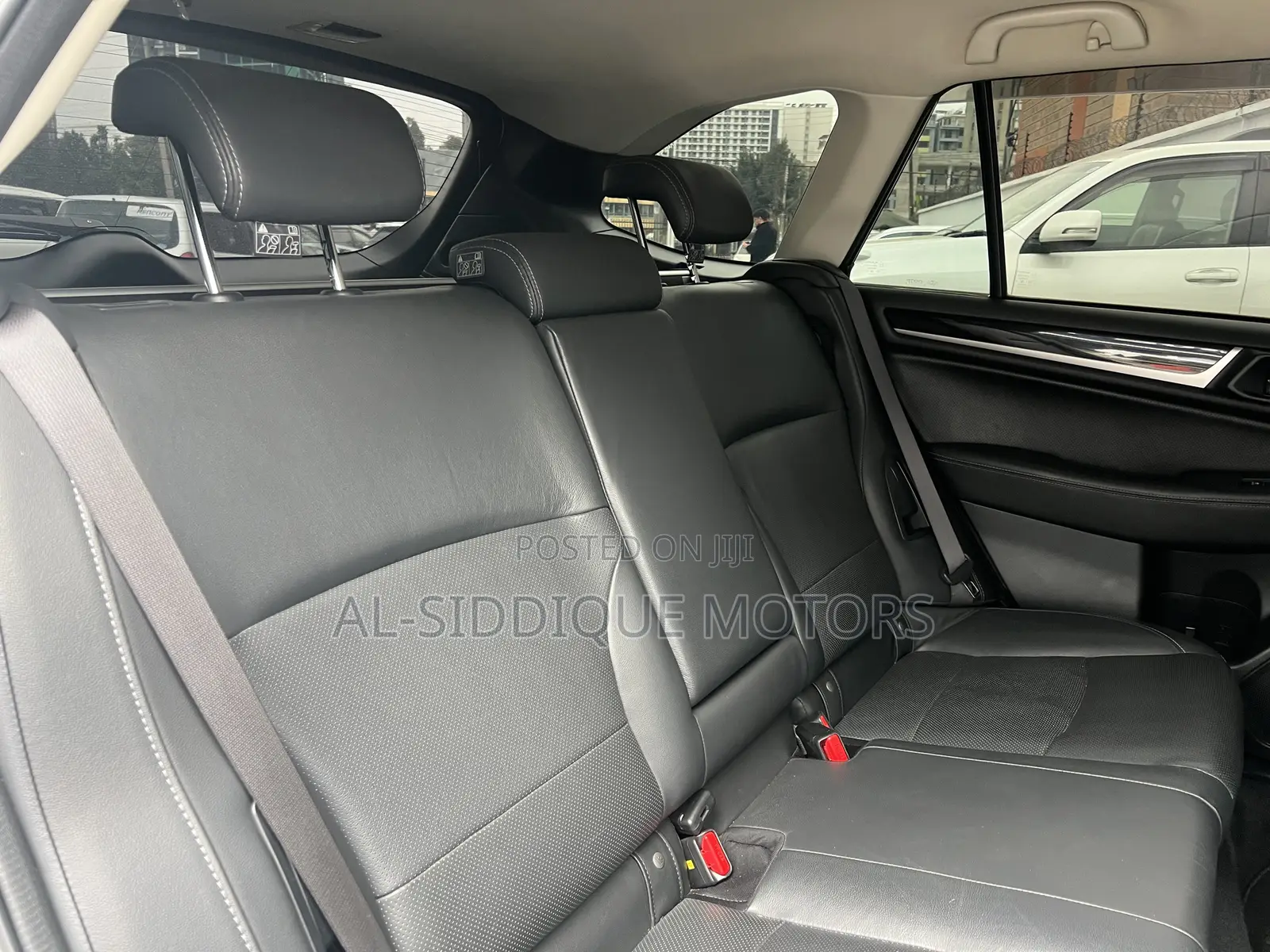 Subaru Outback 2.5i AWD 2017 White