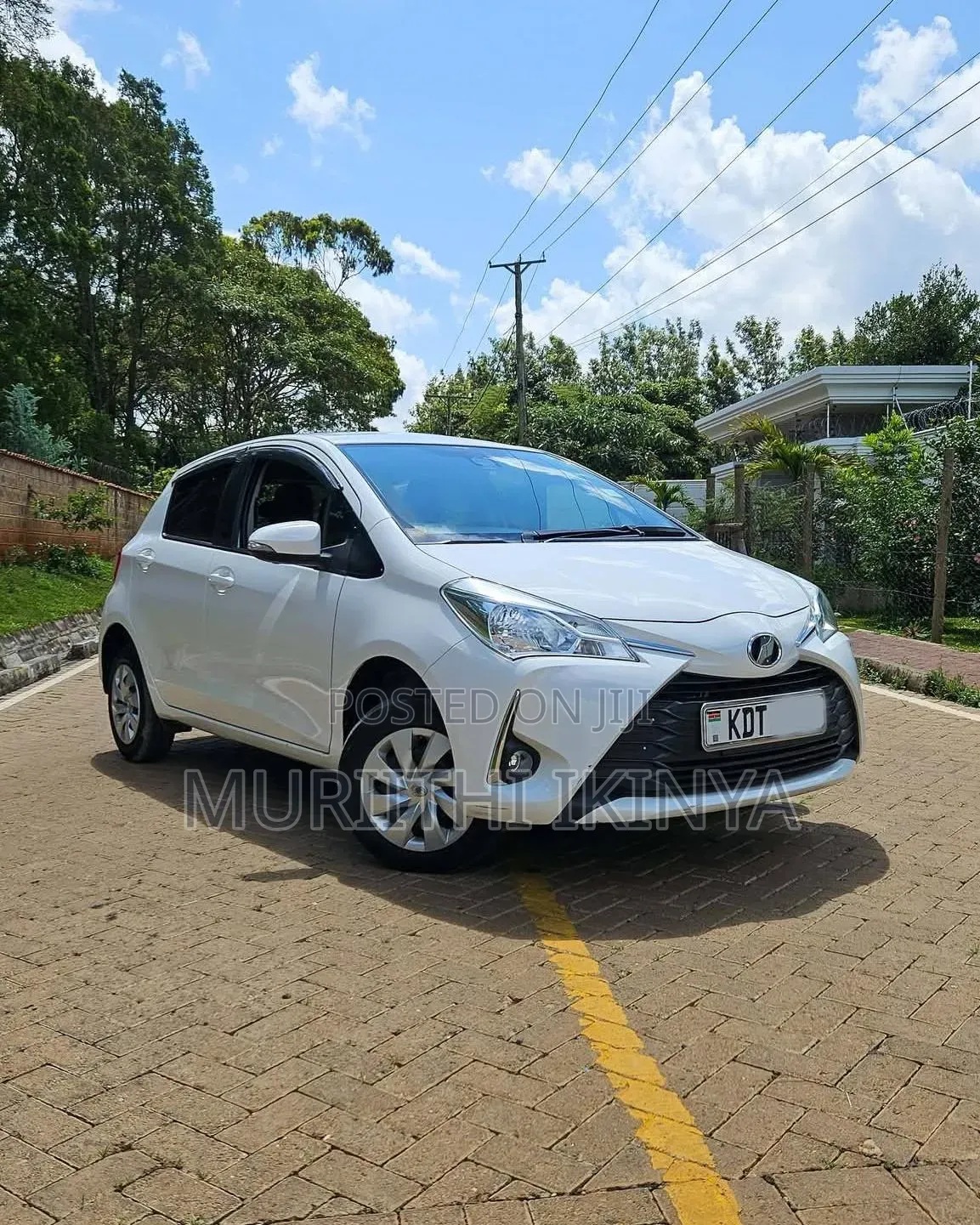 Toyota Vitz 1.0 FWD 5dr 2018 White