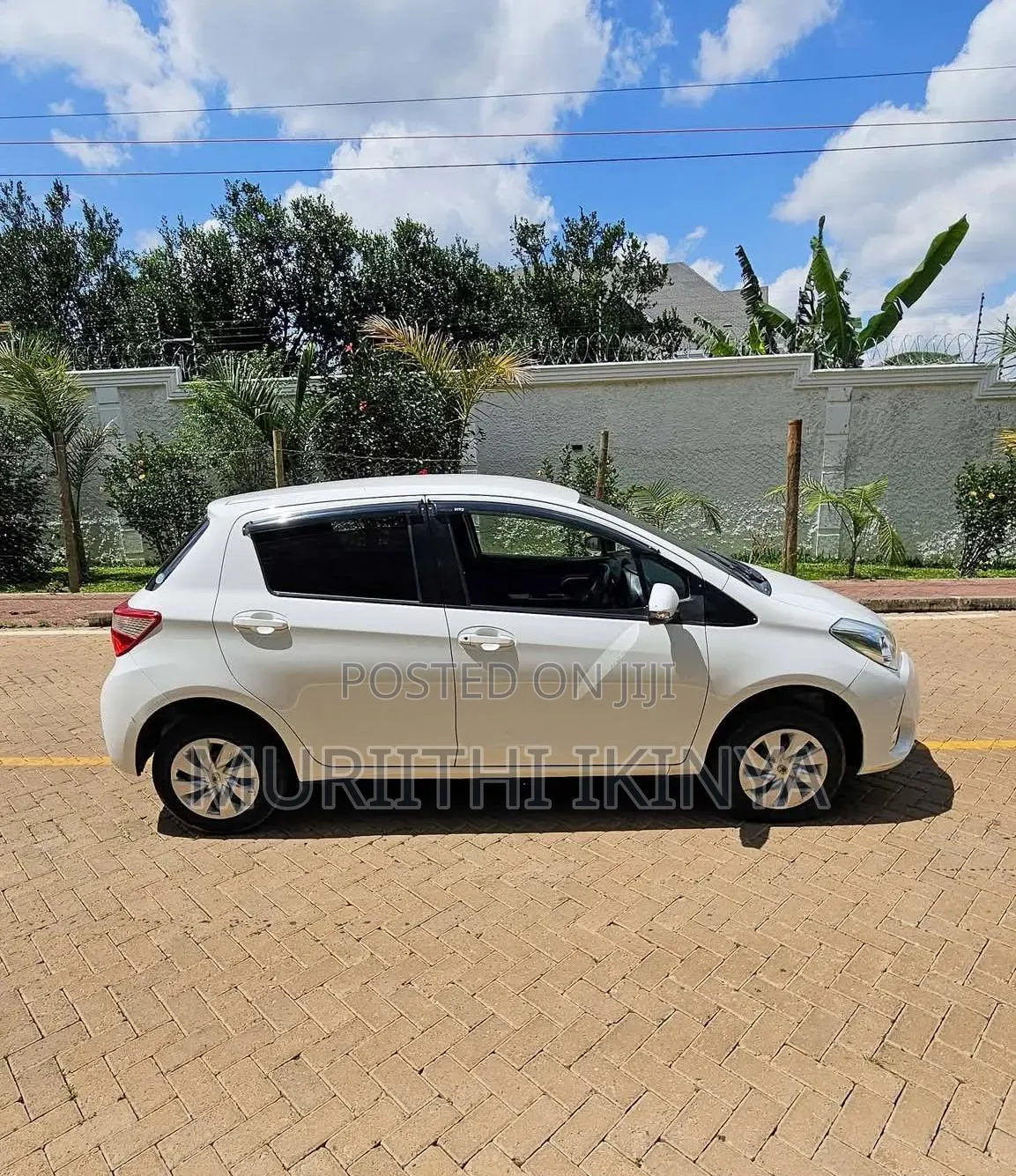 Toyota Vitz 1.0 FWD 5dr 2018 White