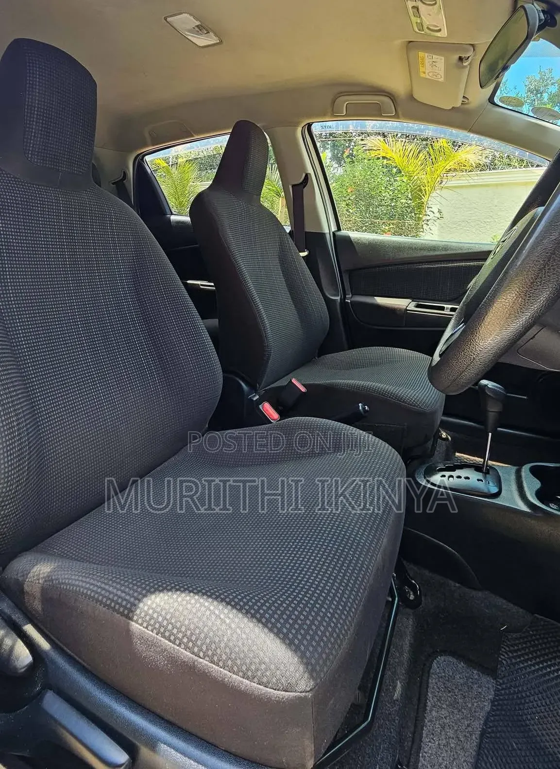 Toyota Vitz 1.0 FWD 5dr 2018 White