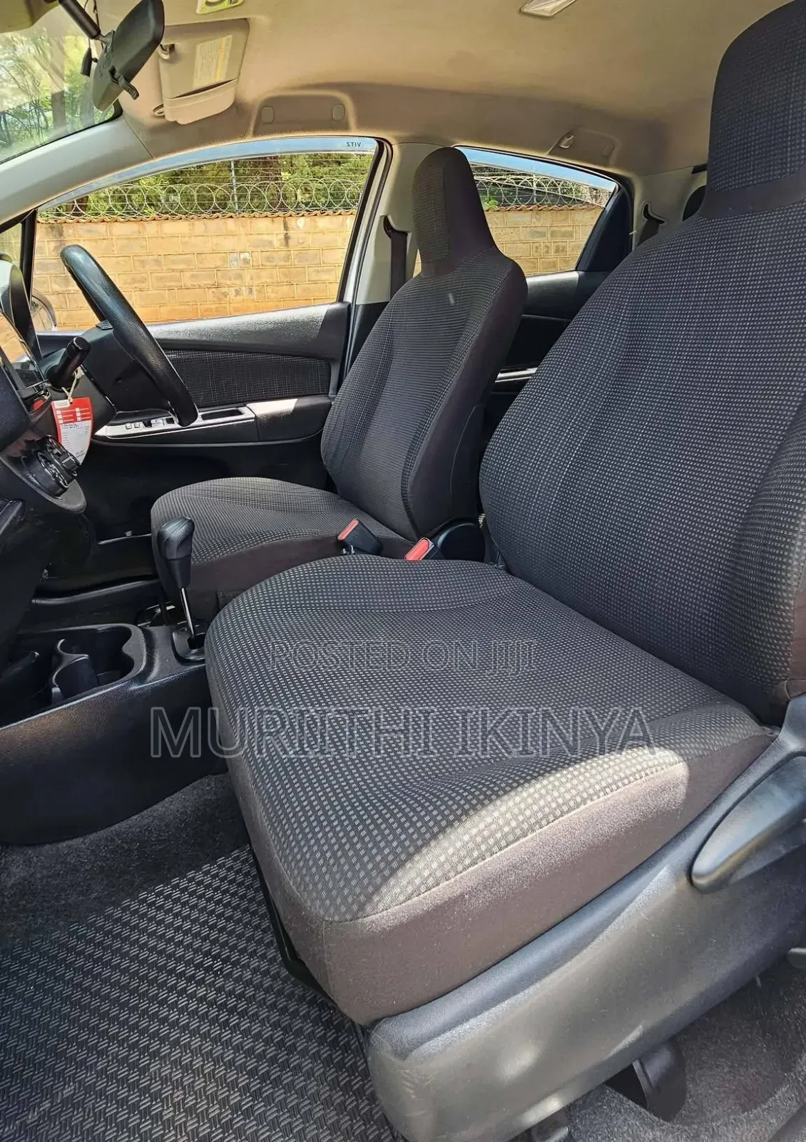 Toyota Vitz 1.0 FWD 5dr 2018 White