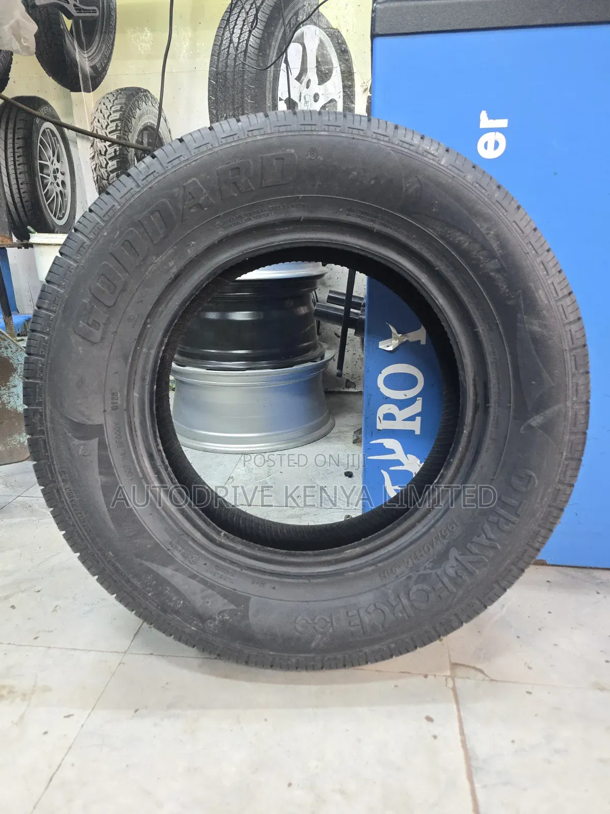 195/70r14 Goddard Transforce Tire