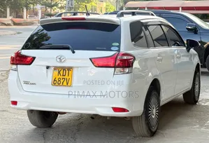Toyota Corolla Fielder 2018 White