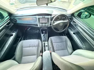 Toyota Corolla Fielder 2018 White