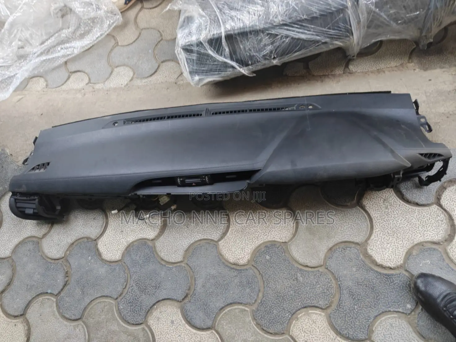 Toyota Hilux Revo 2018 Dashboard