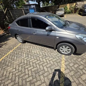 Nissan Latio 2014 Gray