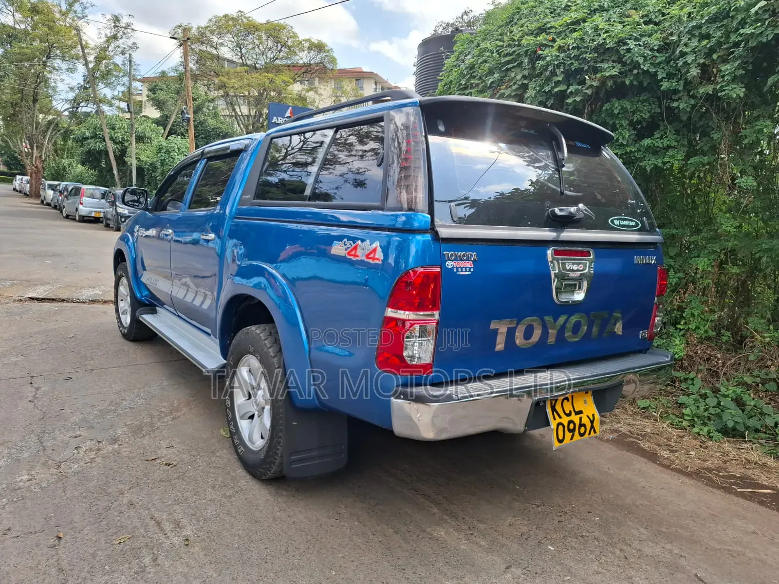 Toyota Hilux 2009 Blue