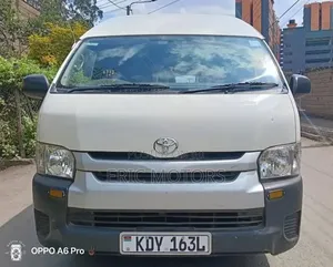 Toyota Grand HiAce 2016 White