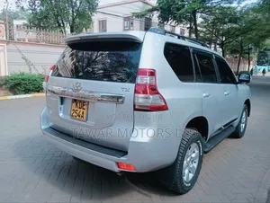 Toyota Hilux 2015 Silver