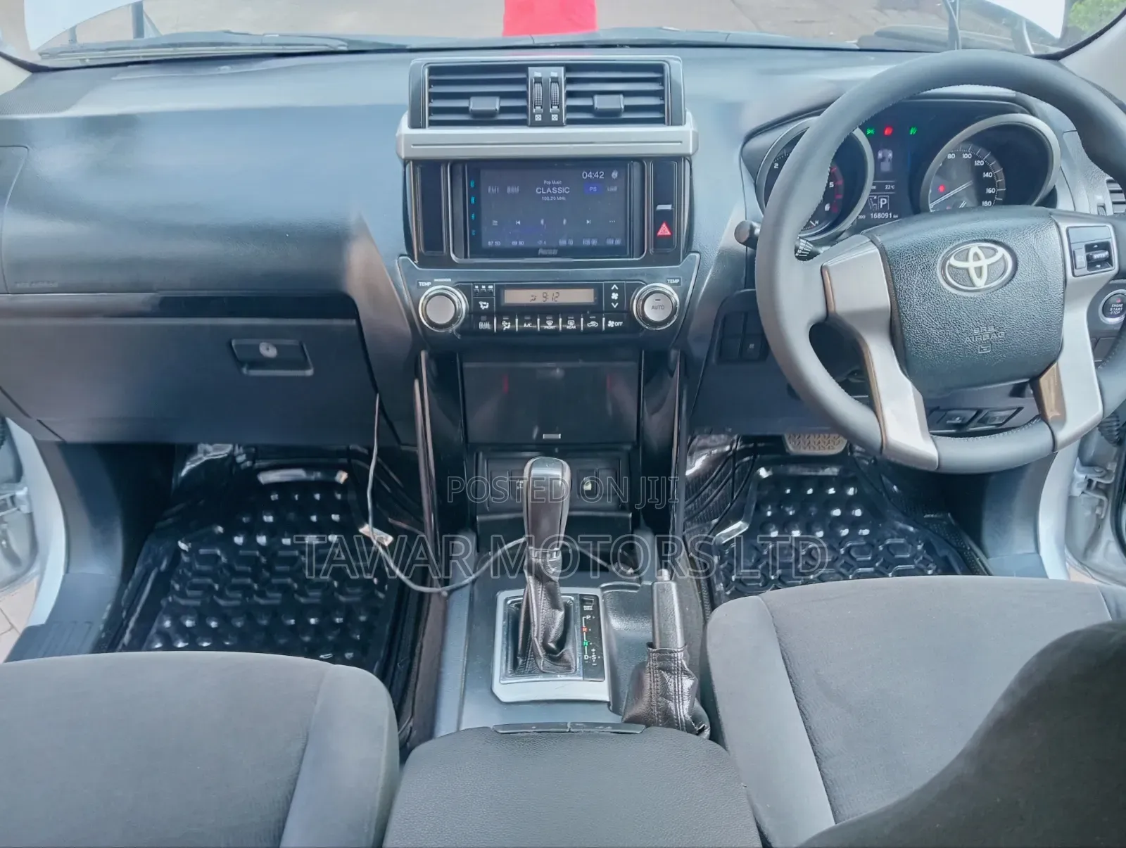 Toyota Hilux 2015 Silver