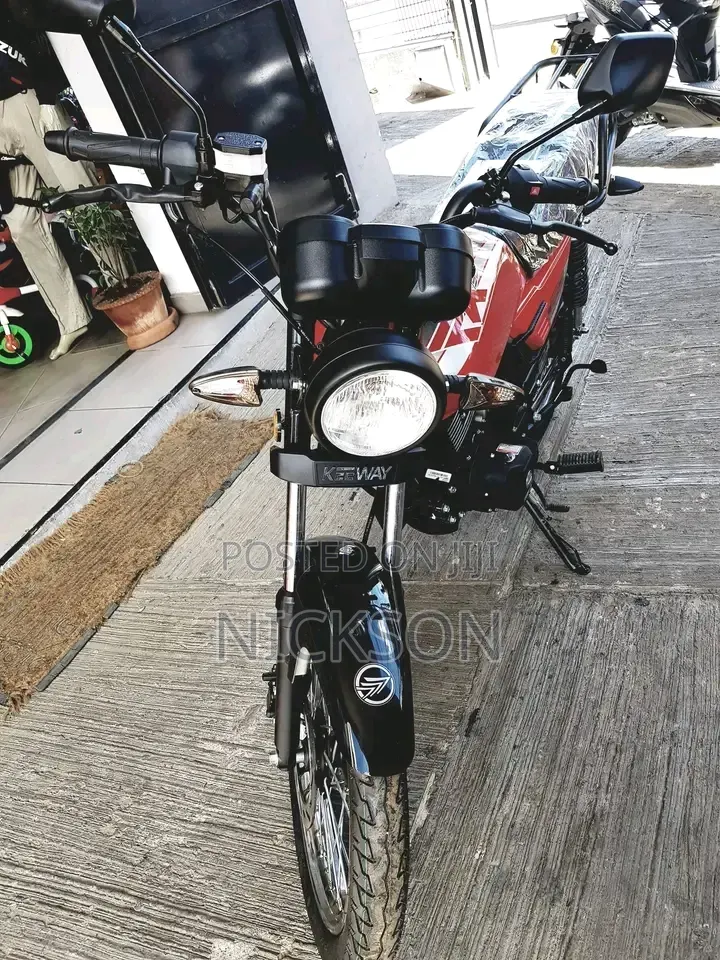 New Bajaj Boxer 150 UG 2026 Black