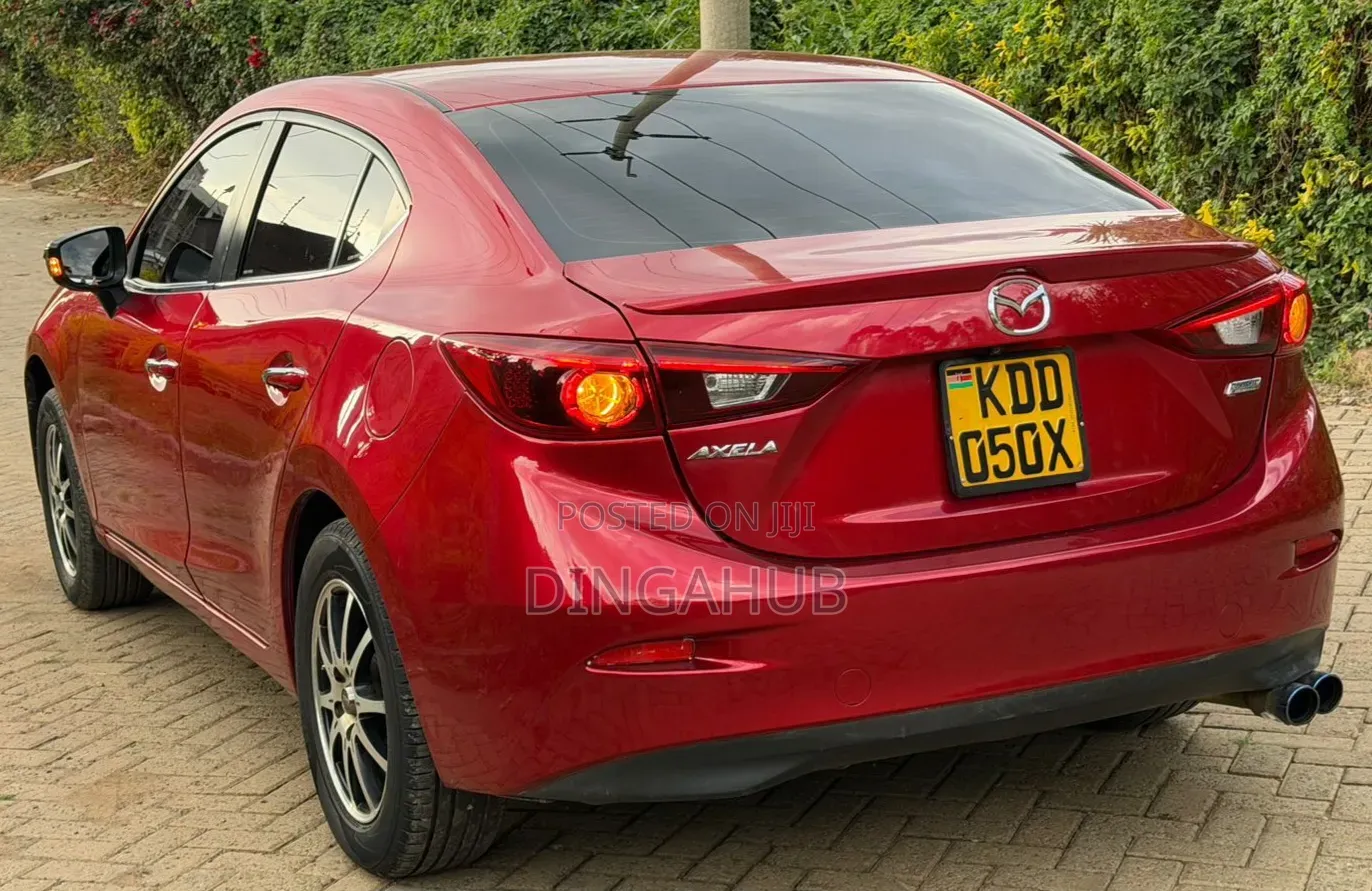 Mazda Axela 2015 Red