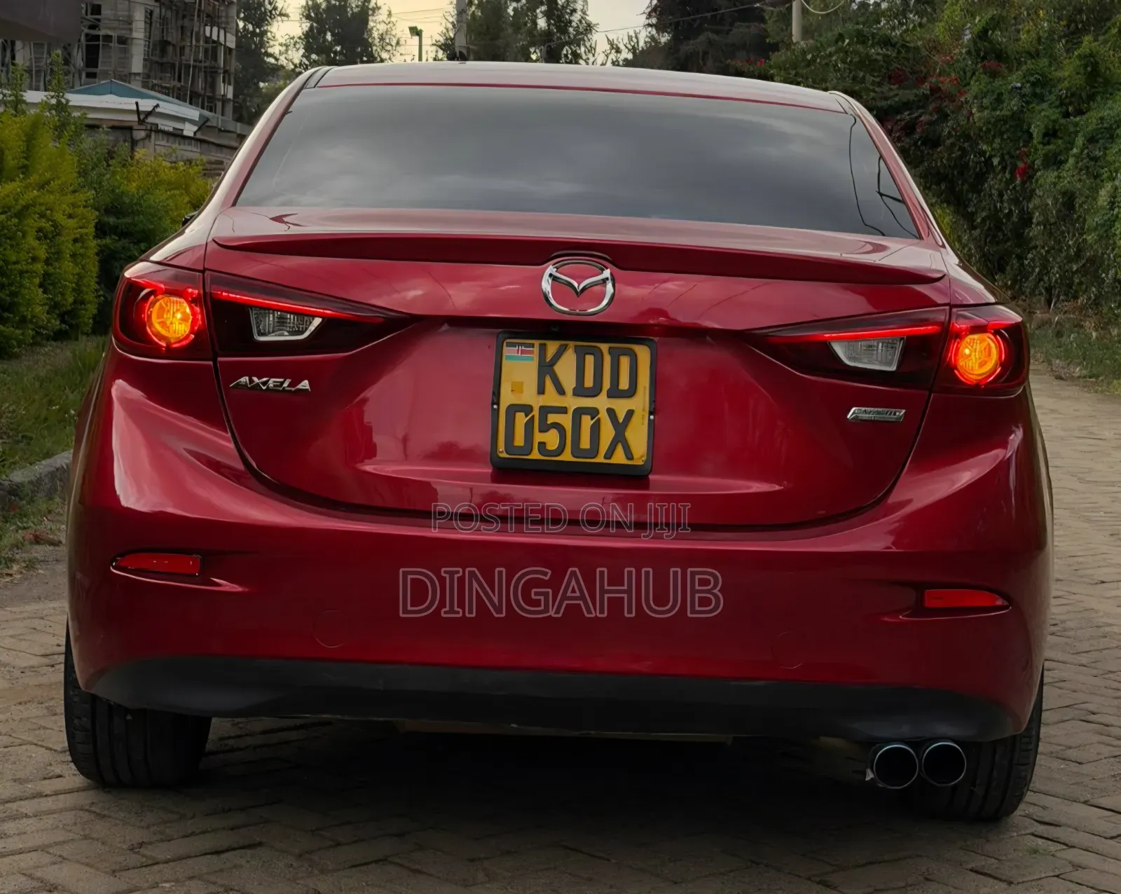 Mazda Axela 2015 Red