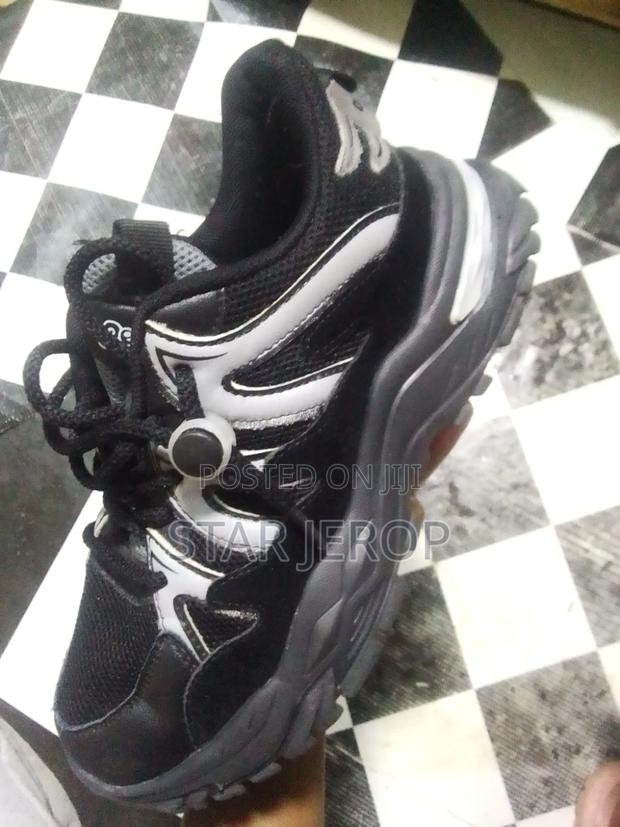Shoe and Clothes - thumbnail 2