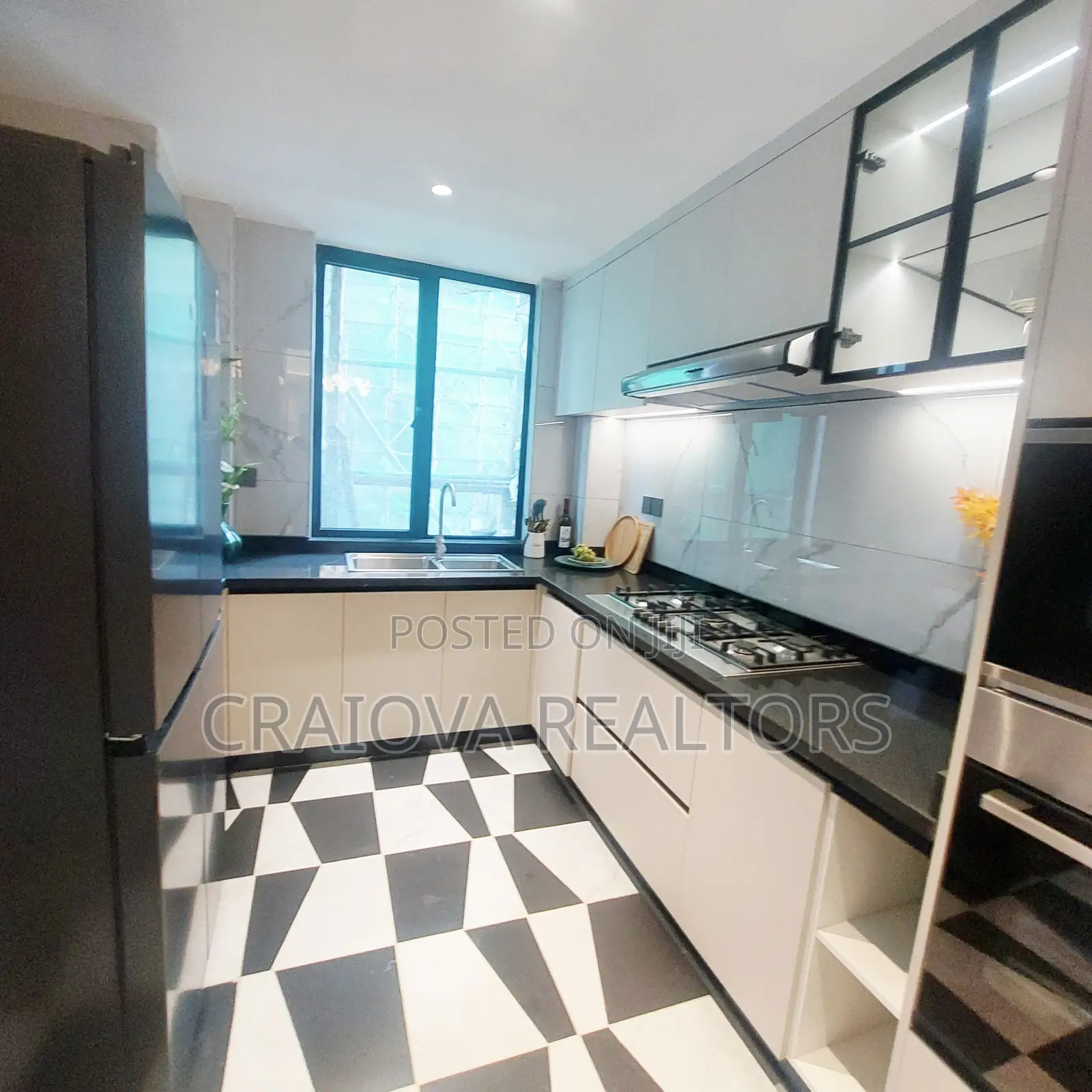 3bdrm Apartment in Raphta Road Area for sale