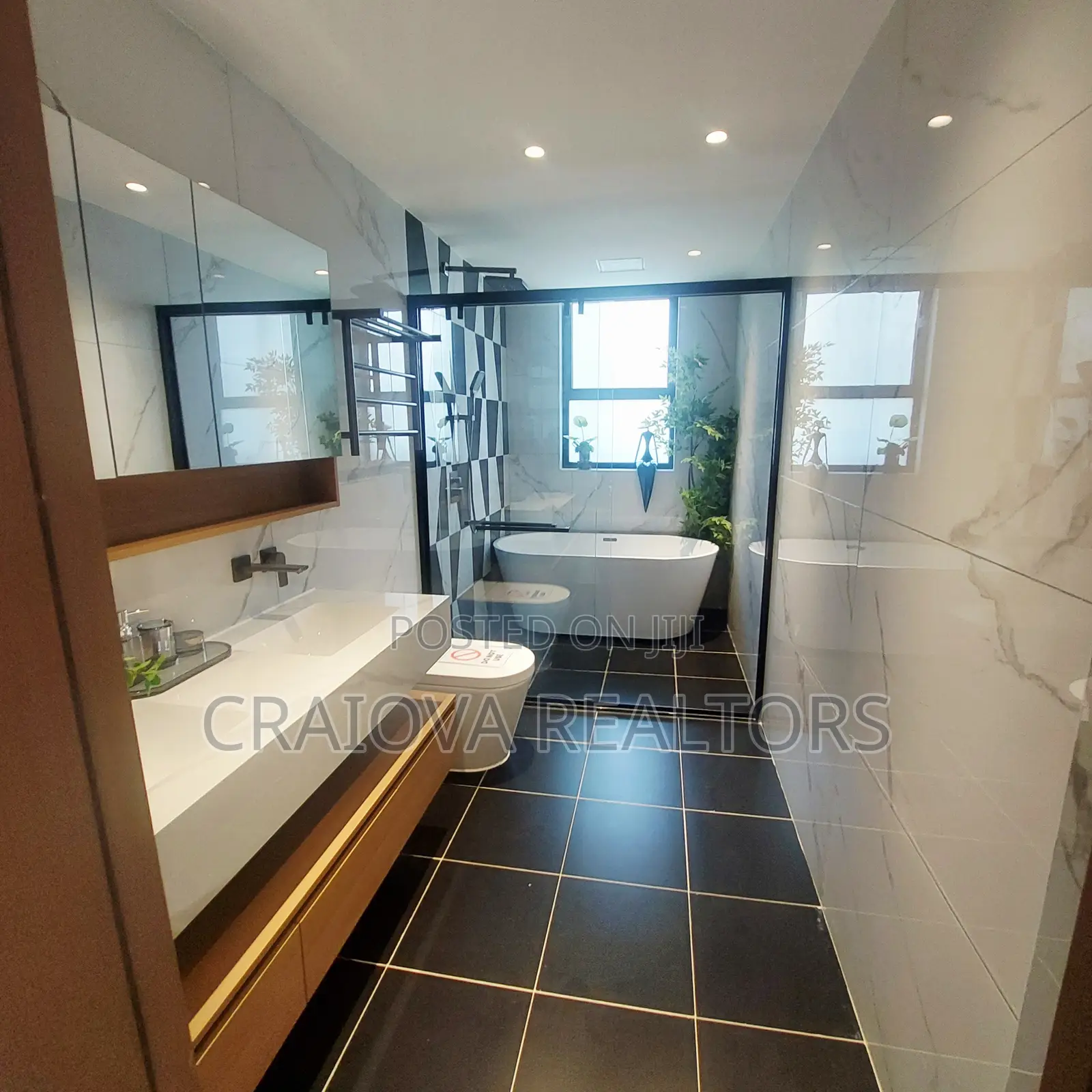 3bdrm Apartment in Raphta Road Area for sale