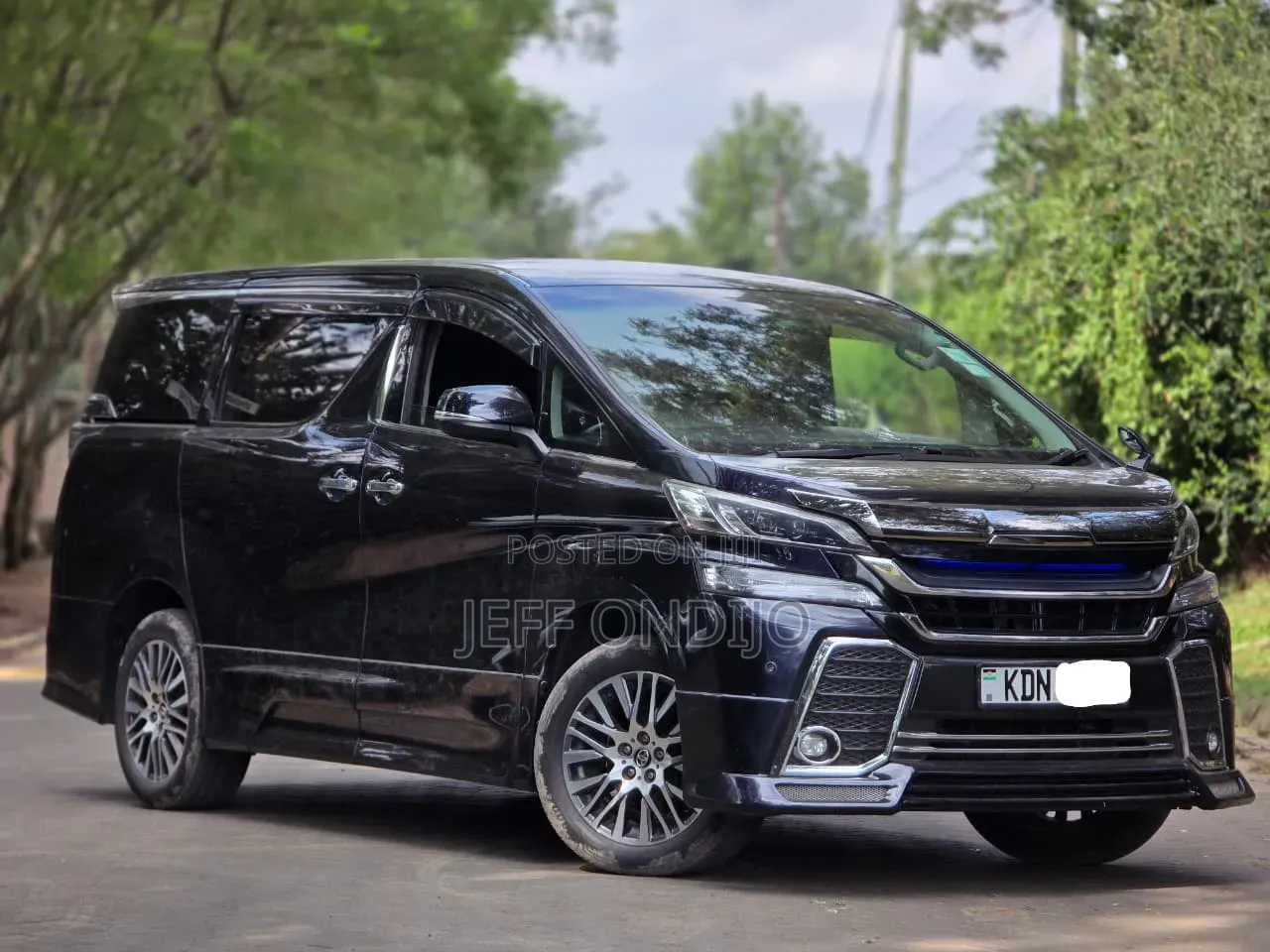 Toyota Alphard 2017 Black