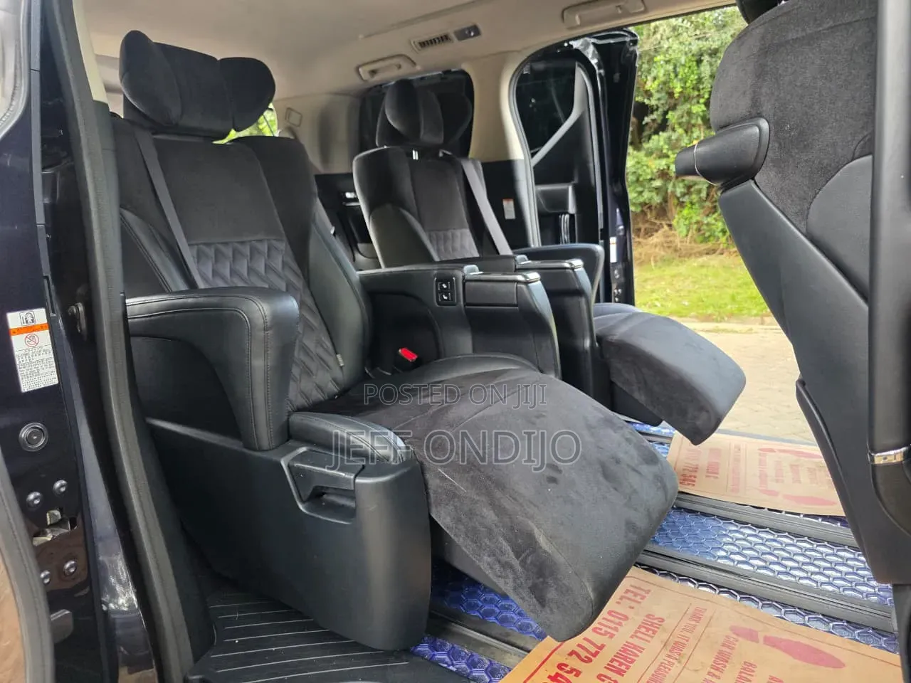 Toyota Alphard 2017 Black