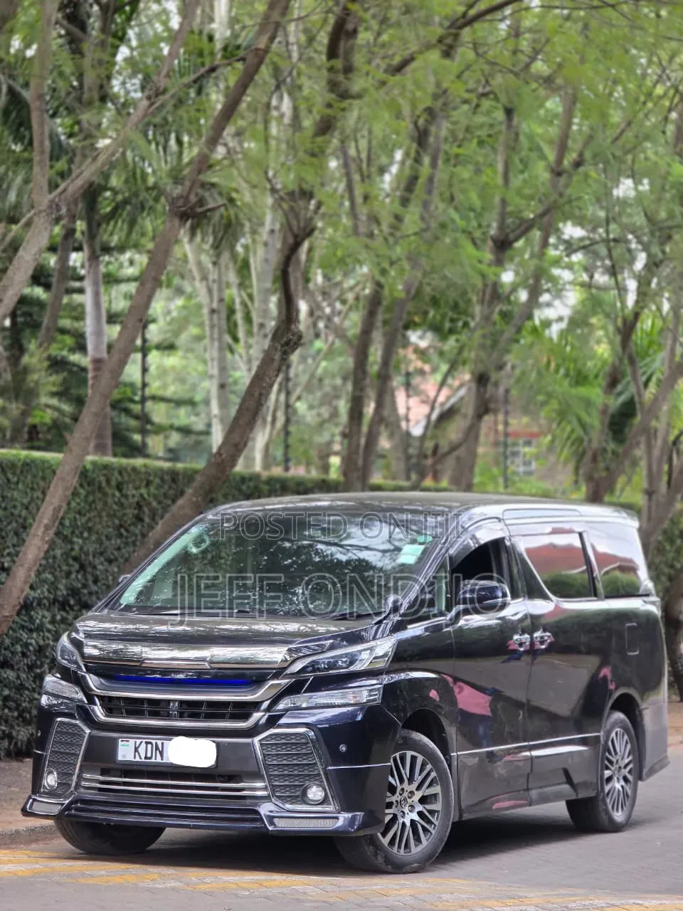 Toyota Alphard 2017 Black