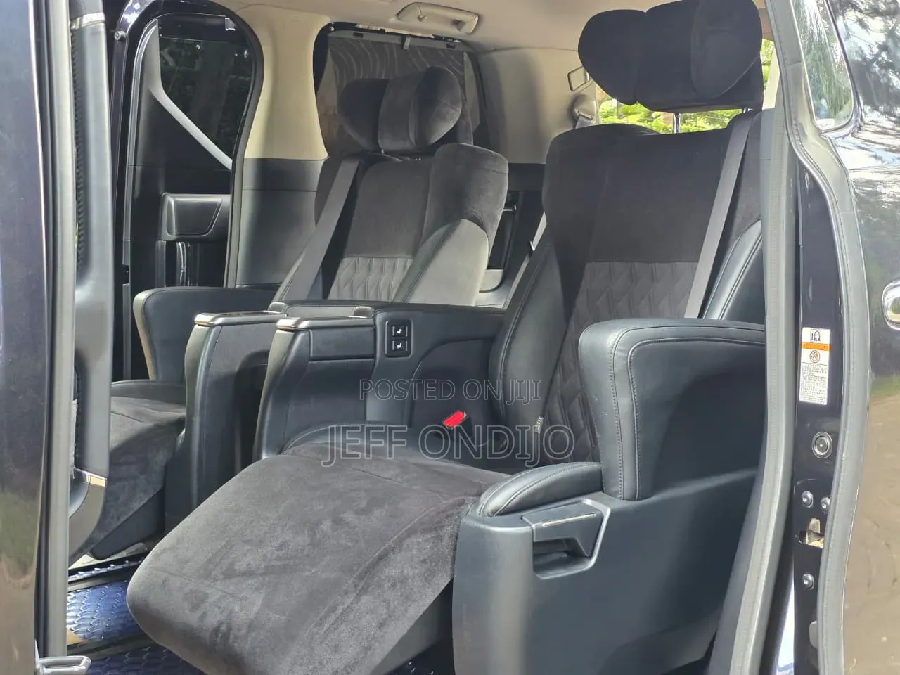 Toyota Alphard 2017 Black