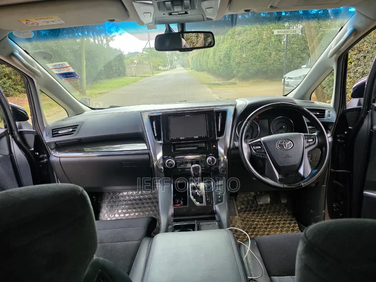 Toyota Alphard 2017 Black