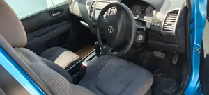 Nissan Wingroad 2015 Blue