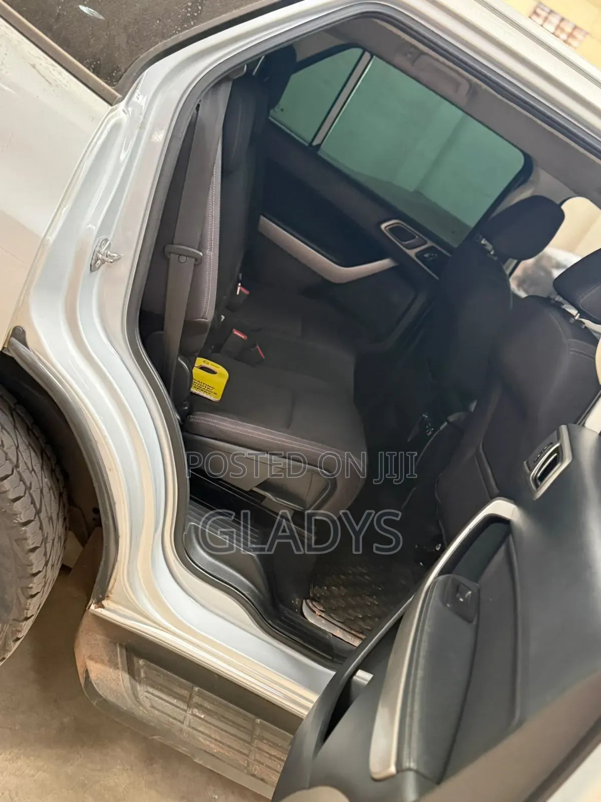 Ford Everest 2021 Silver