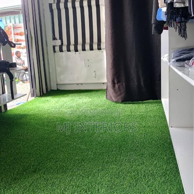 Artificial Grass Flooring for Luxury Outdoor Makeovers