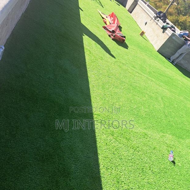 Premium Artificial Turf Carpet for Beautiful Garden Spaces
