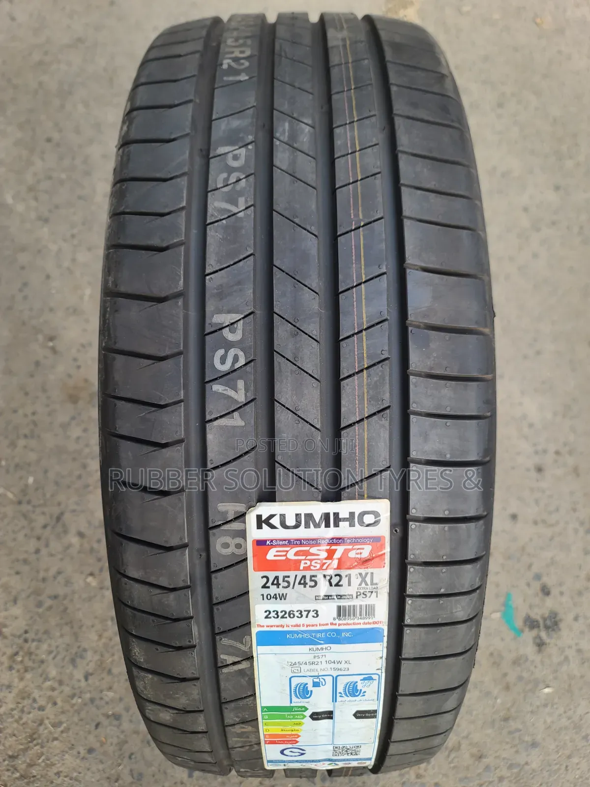 245 /45 R21 Kumho Tyres 104w X/L Escta Ps71