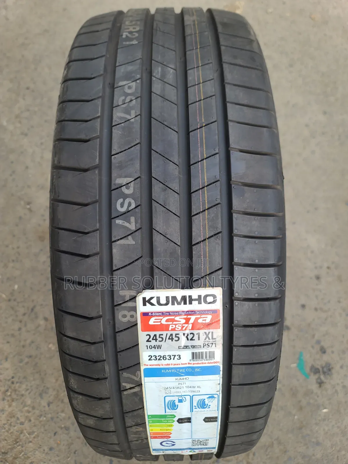 245 /45 R21 Kumho Tyres 104w X/L Escta Ps71