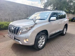 Toyota Land Cruiser Prado 2015 Silver