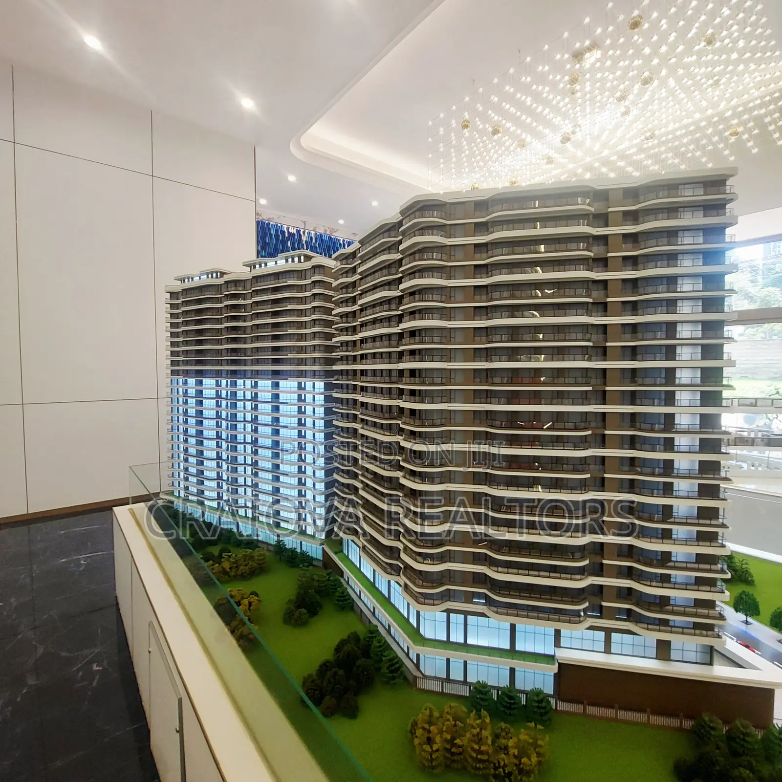 4bdrm Apartment in Raphta Road Area for sale