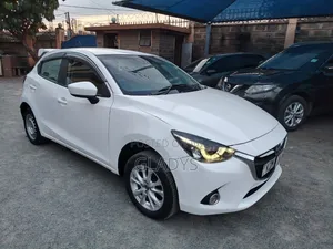 Mazda Demio 2016 White