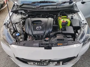 Mazda Demio 2016 White