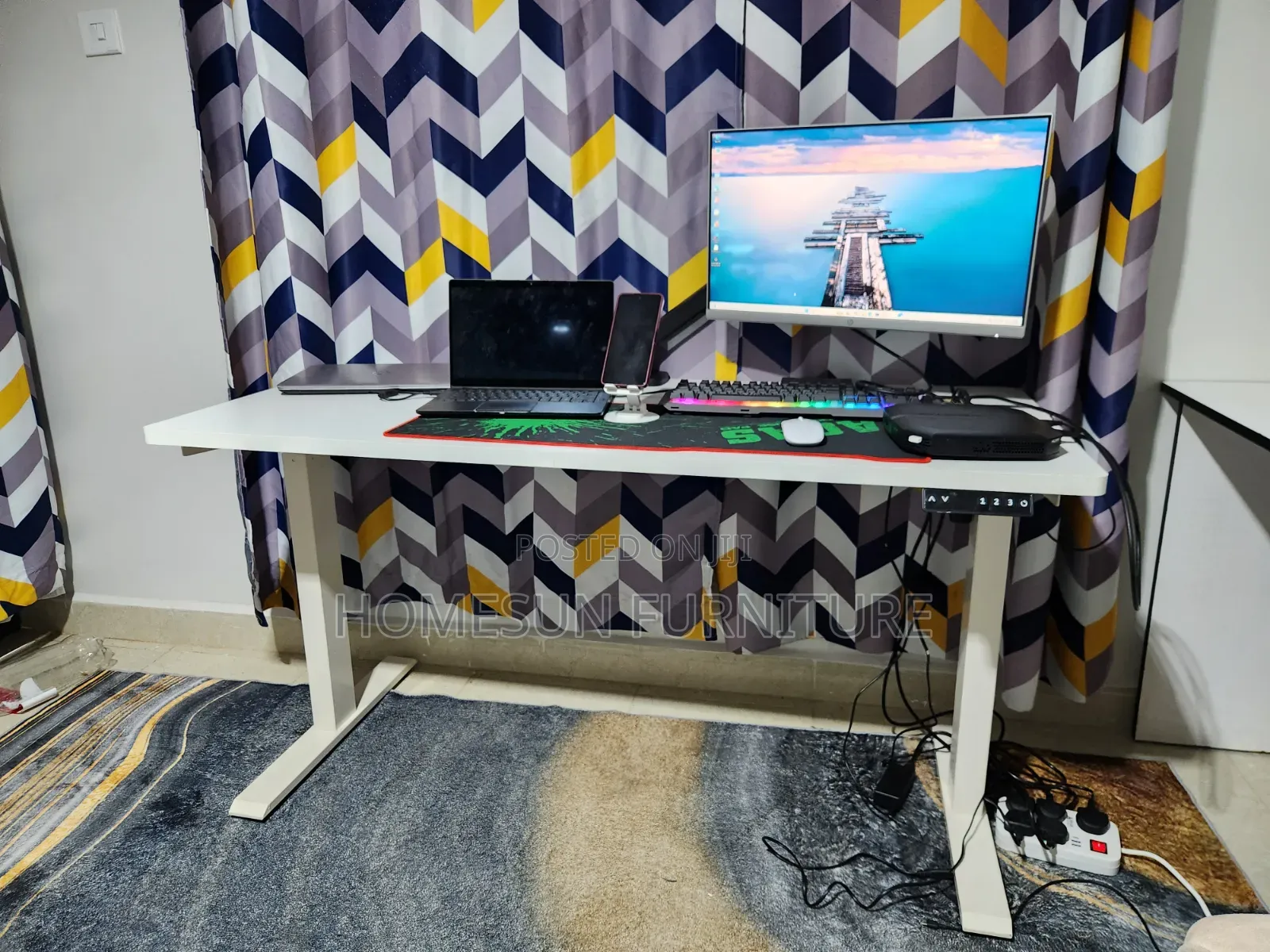 1.4m Modern Adjustable Desk